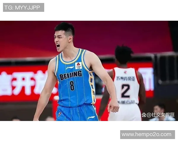 方硕：从篮球新星到球队核心的成长之路与未来展望