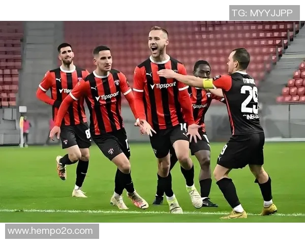 索纳尔与赫根的对决分析及比赛前瞻探讨