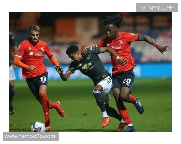 吉林汉姆迎战卢顿展现实力之争期待精彩对决与激烈竞争